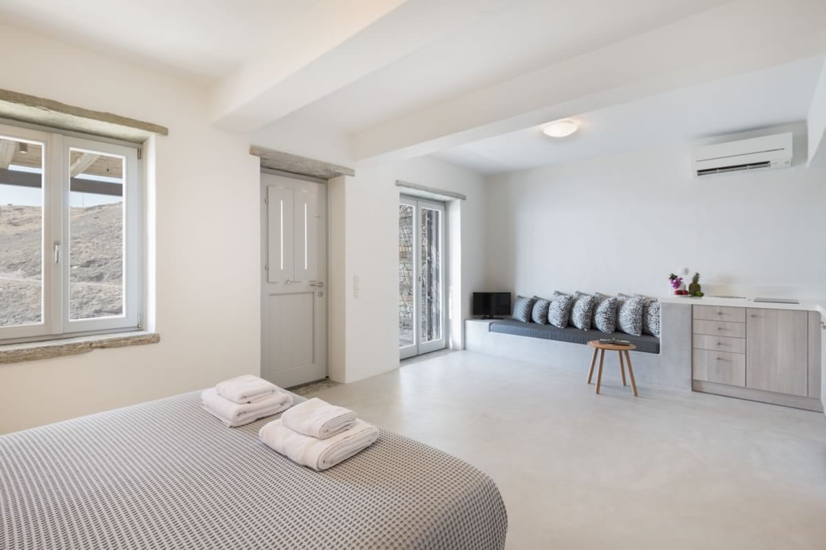 Πολυτελές Studio δύο δωματίων προς ενοικίαση, Παραλία Ξύλα, Κέα, Κυκλάδες