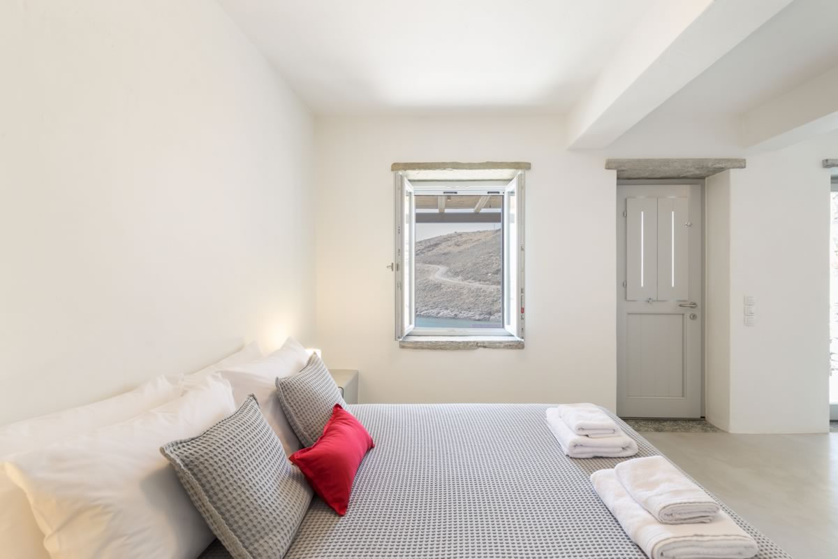 Πολυτελές Studio δύο δωματίων προς ενοικίαση, Παραλία Ξύλα, Κέα, Κυκλάδες